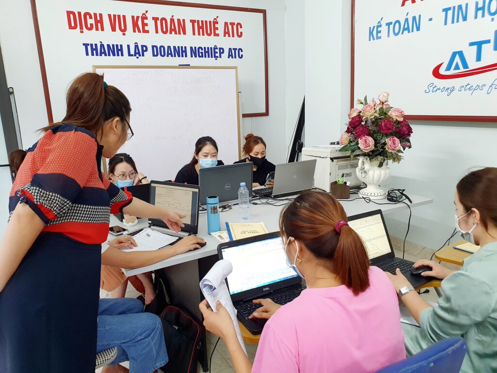 học kế toán cấp tốc tại Thanh Hóa Trung tâm đào tạo kế toán ATC có 10 năm kinh nghiệm trong trong lĩnh vực làm và đào tạo