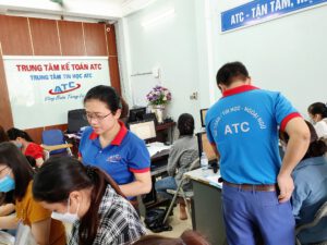 Học kế toán thuế tại Thanh Hóa chuyên đào tạo các khóa học kế toán cấp tốc ở Thanh Hoá, đáp ứng được nhu cầu học kế toán thực tế