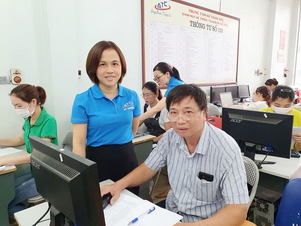 Học tin học văn phòng tại Thanh Hóa CỨ TƯỞNG NGOÀI 60 KHÔNG HỌC ĐƯỢC KẾ TOÁN & TIN HỌC...Nhầm to ạ... Những người đam mê theo đuổi tri thức