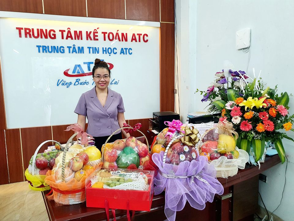 Học kế toán tại thanh hóa Một nữa thế giới này là phụ nữ, một nữa của yêu thương,một nữa của sự kiên cường và hi sinh thầm lặng.