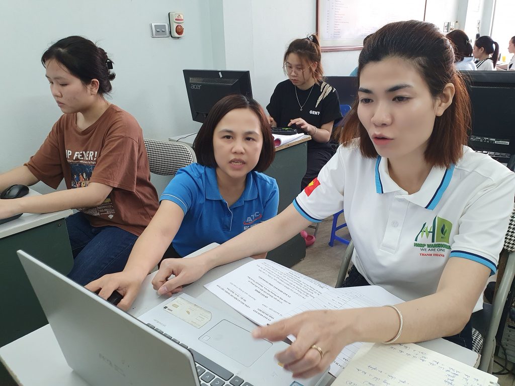 Học tin học thực hành tại thanh hóa Năng Lực và Tự Nhận Thức - Chìa Khóa Đến Công Việc Mơ ƯớcTrong thị trường lao động cạnh tranh khốc liệt 