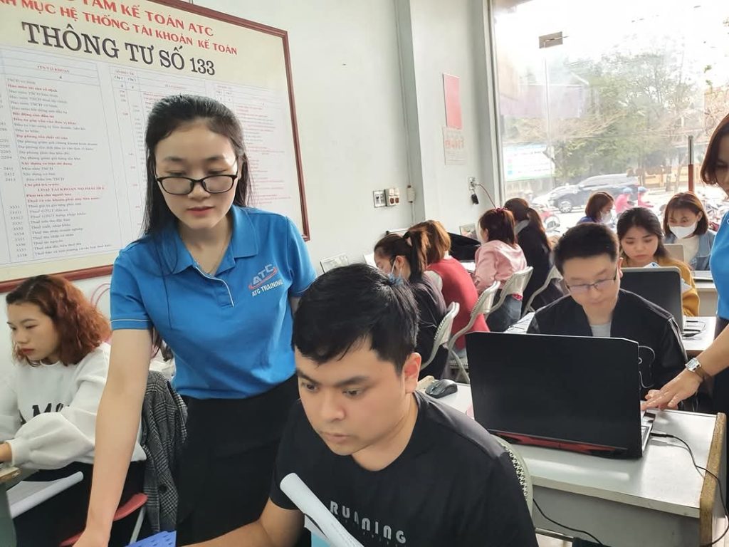 Hoc tin hoc o thanh hoa Muốn sao chép bảng từ word sang powerpoint, bạn hãy thử làm theo cách sau nhé!Bước 1:Trước tiên bạn bôi đen
