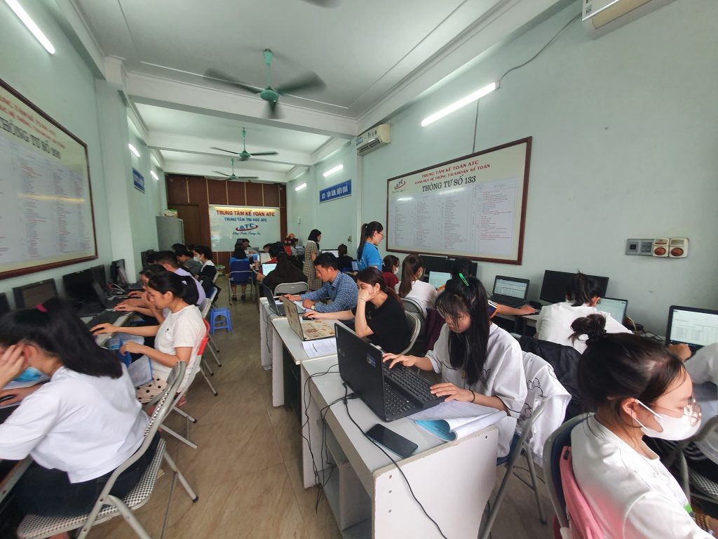 Học tin học cấp tốc ở thanh hóa Bạn không bắt buộc phải thành công ngay từ đầu, bởi thành công không phải là đích đến mà là một hành 