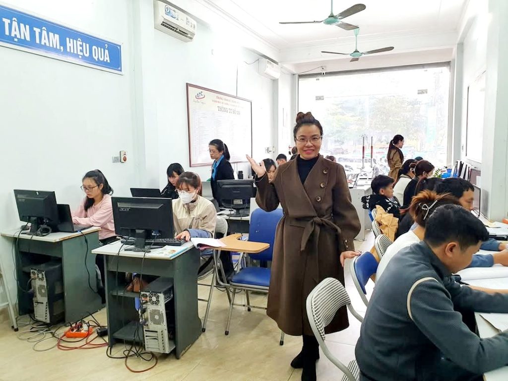 Học tin học cấp tốc ở thanh hóa Bạn muốn làm mới giao diện tài liệu của mình trên Google Docs?Việc đổi màu nền Google Docs bằng 