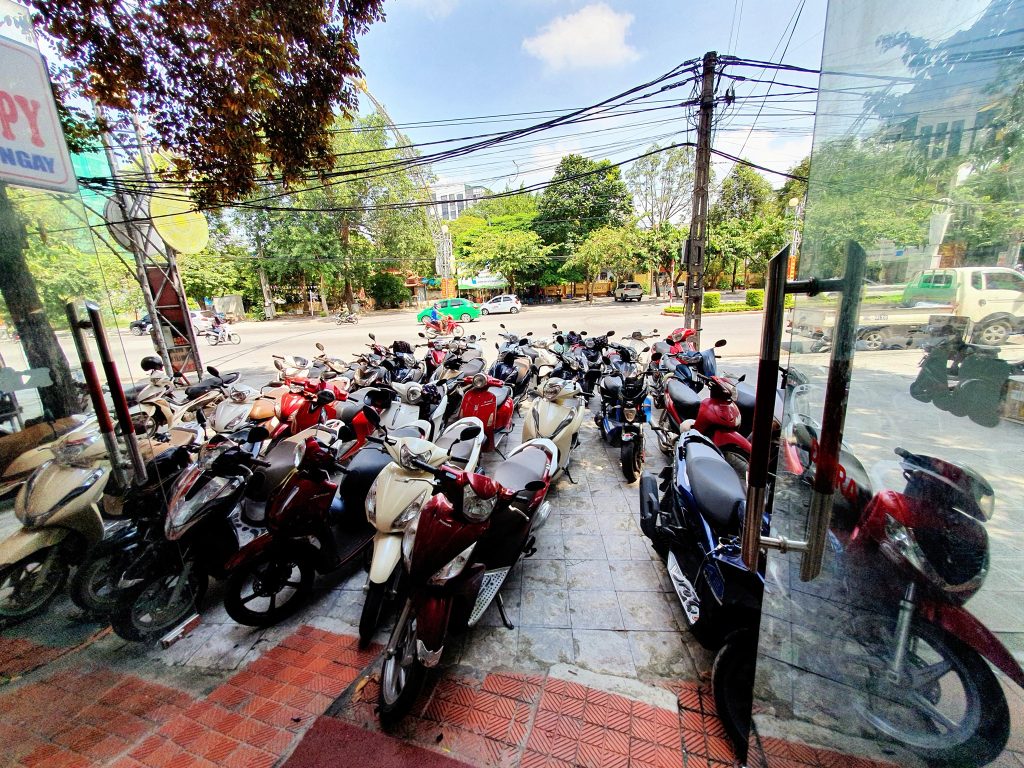 Học kế toán tại thanh hóa Ngày 20/10 – ngày Phụ nữ Việt Nam, là dịp để mỗi chúng ta gửi trọn yêu thương và lòng biết ơn sâu sắc đến