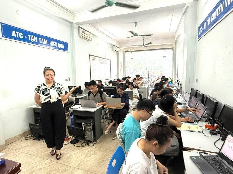 Học kế toán ở thanh hóa Khi thực hiện các giao dịch chuyển khoản qua ngân hàng, doanh nghiệp đôi khi phát sinh chuyển