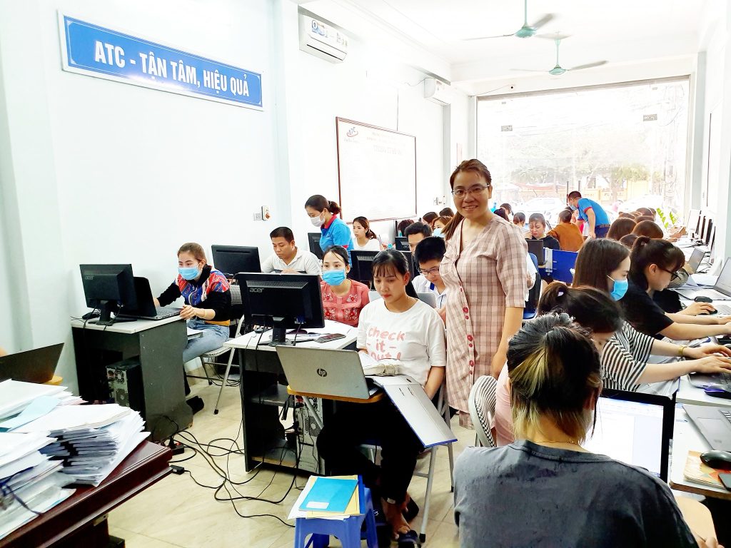 Học tin học thực hành tại thanh hóa Biết là không đủ, chúng ta phải thực hành – Mong ước thôi là không đủ, chúng ta phải hành độngÝ nghĩa 